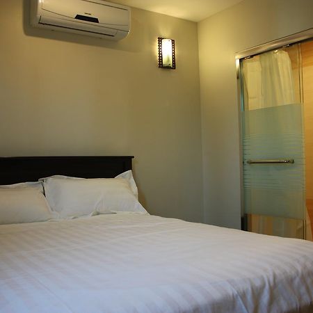 Se Two Hotel Butterworth Exteriér fotografie